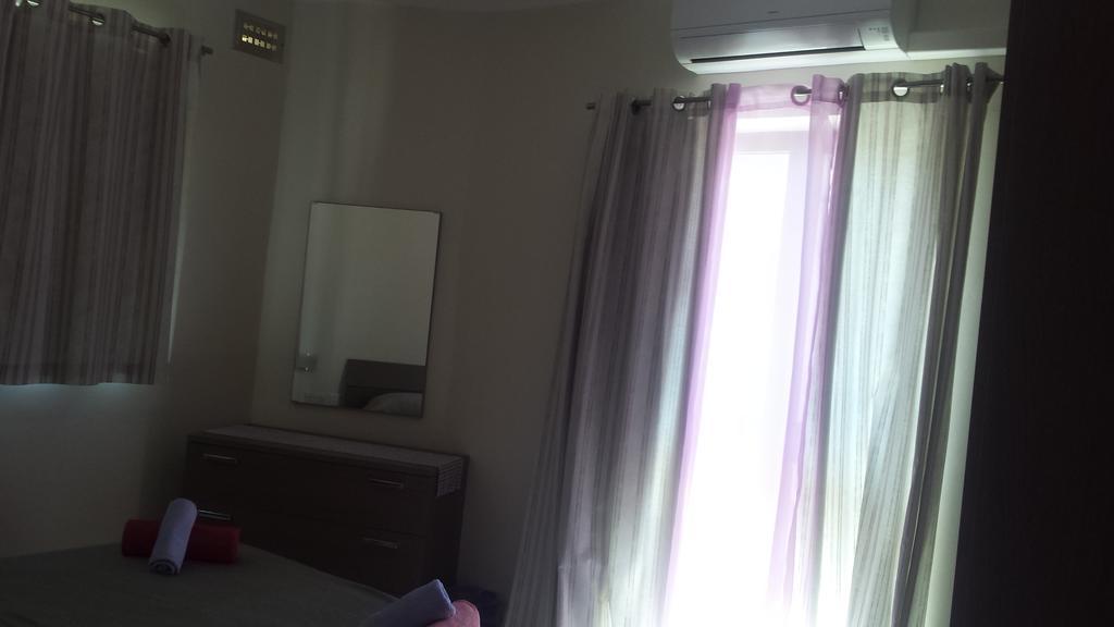 Apartment Triq Is-Silla Marsaskala Luaran gambar